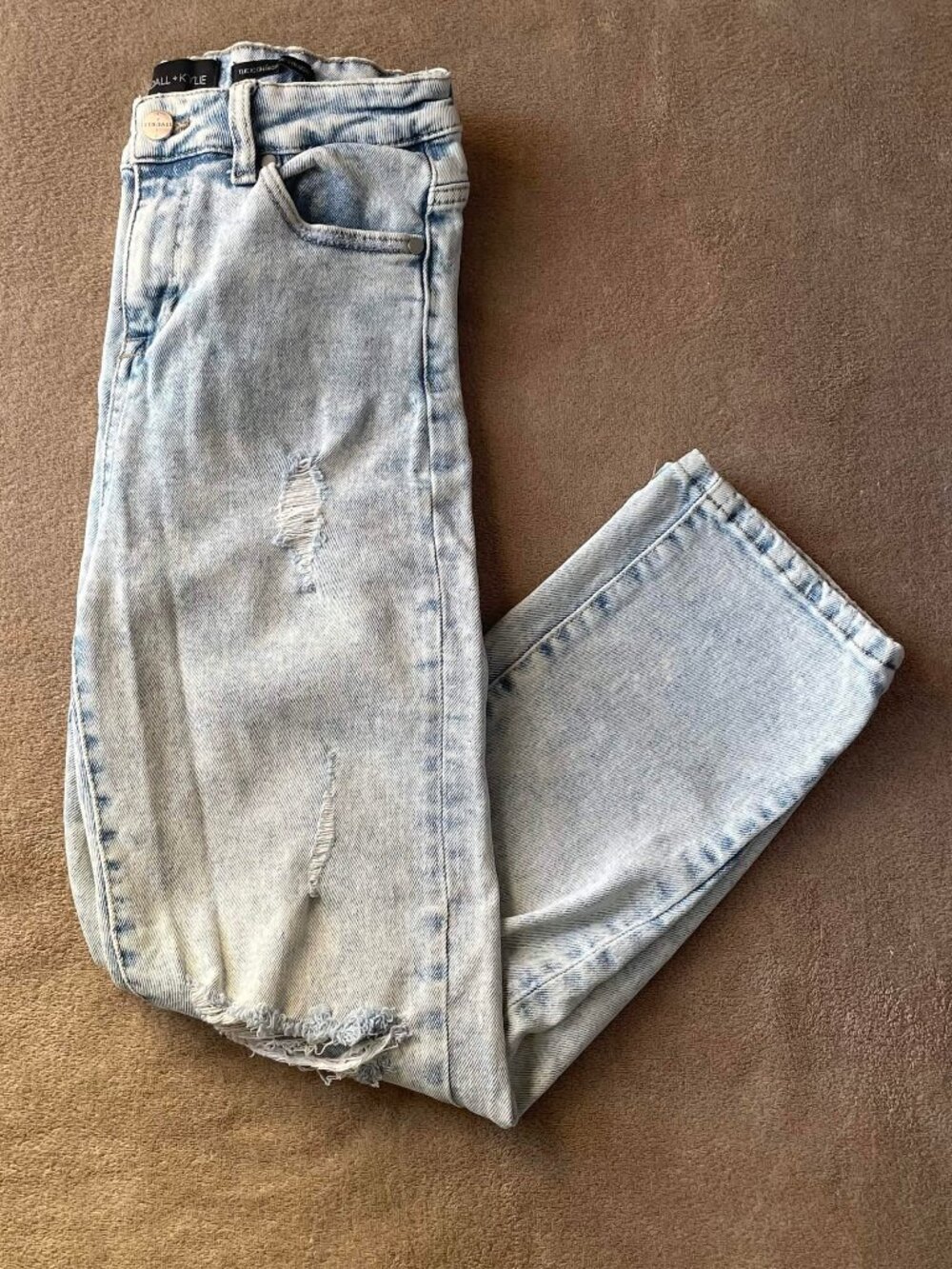 Kendall & Kylie The Icon High Rise Straight Jeans